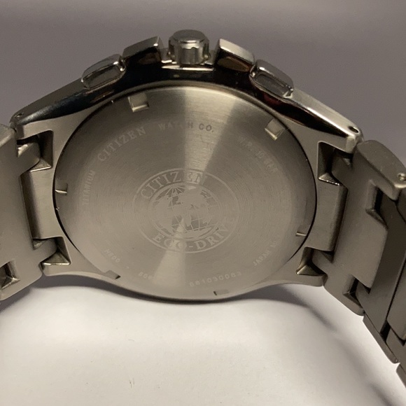 Citizen titanium eco drive chronograph watch - Picture 7 of 7